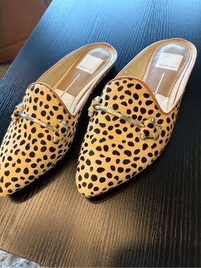Dolce Vita cheetah slides